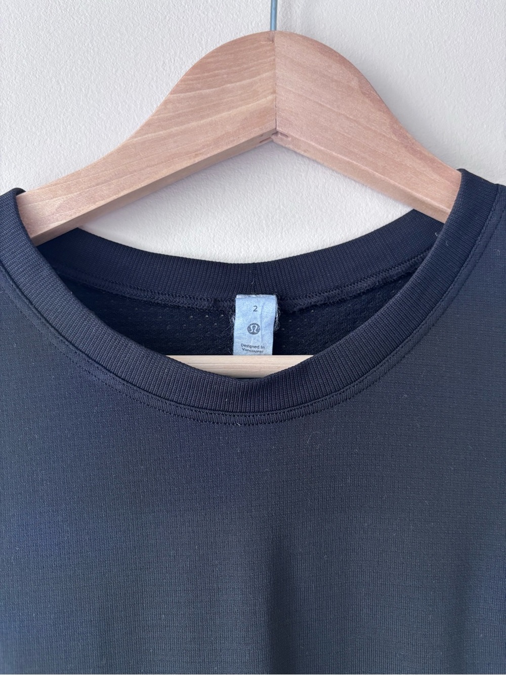 Lululemon Black Performance Tank Top - Picture 2 of 4